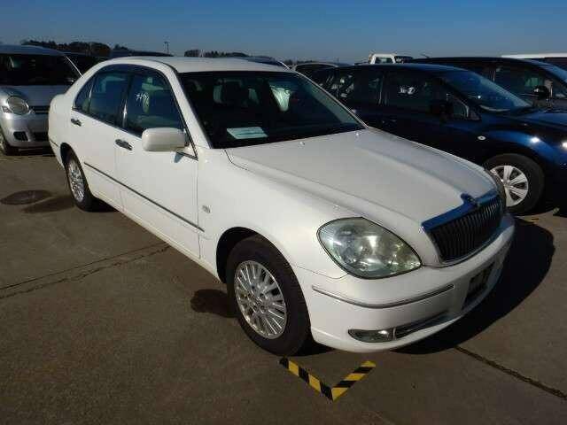 Toyota brevis 2003
