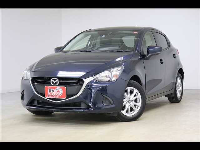 Mazda demio 2017