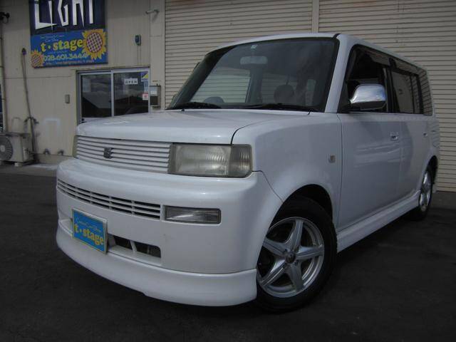 Toyota bb 2001