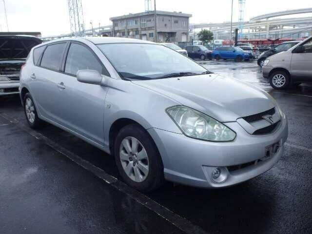 Toyota caldina 2005