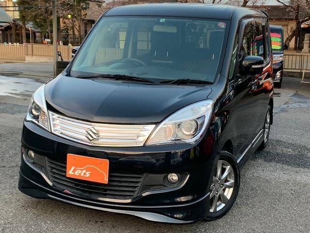 Suzuki solio 2012