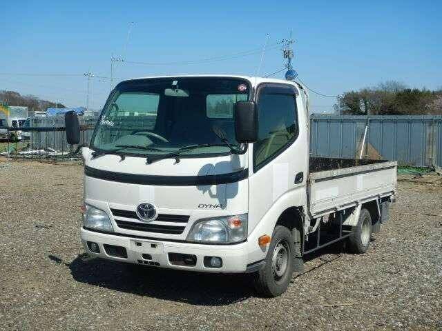 Toyota dyna 2014