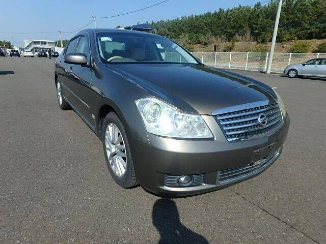 Nissan fuga 2007