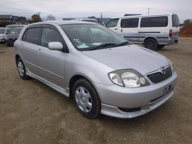 Toyota corolla runx 2001