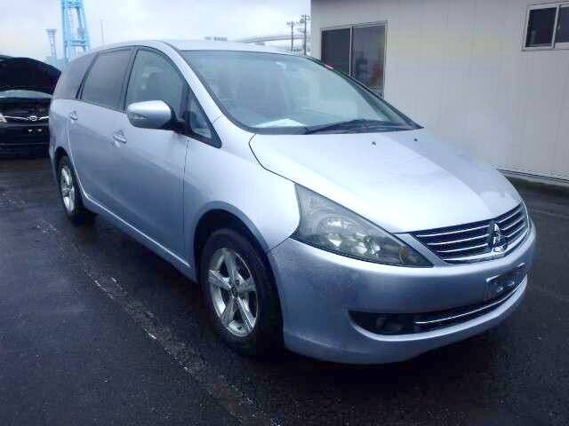 2007 MITSUBISHI GRANDIS Ref No.0120347858 Used Cars