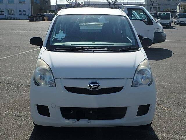 Daihatsu mira 2010