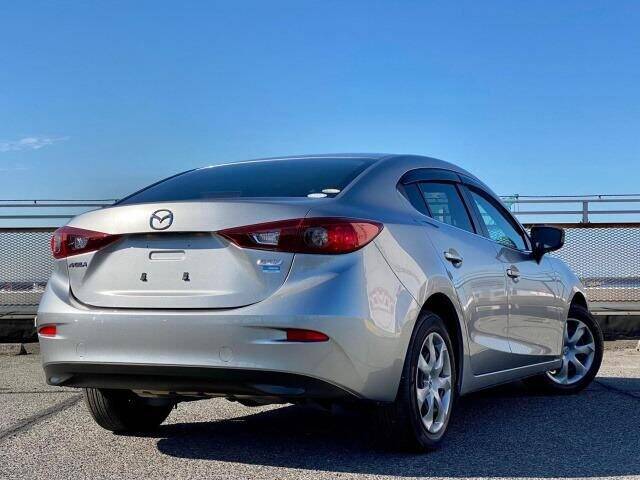 Mazda axela 2015