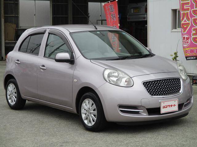 Nissan March Bolero 2010