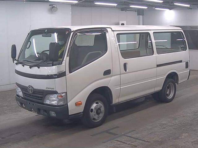 Toyota dyna van