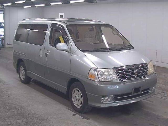 Тойота grand hiace