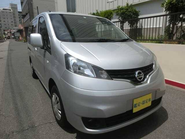 nissan nv200 wagon