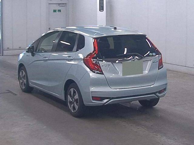 19 Honda Fit Hybrid Ref No Used Cars For Sale Picknbuy24 Com