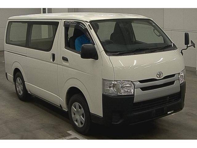 2015 hiace for sale
