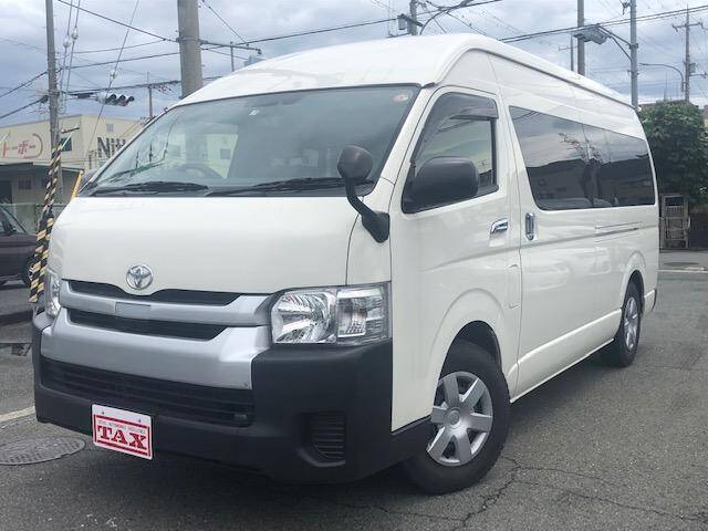 hiace commuter 2018