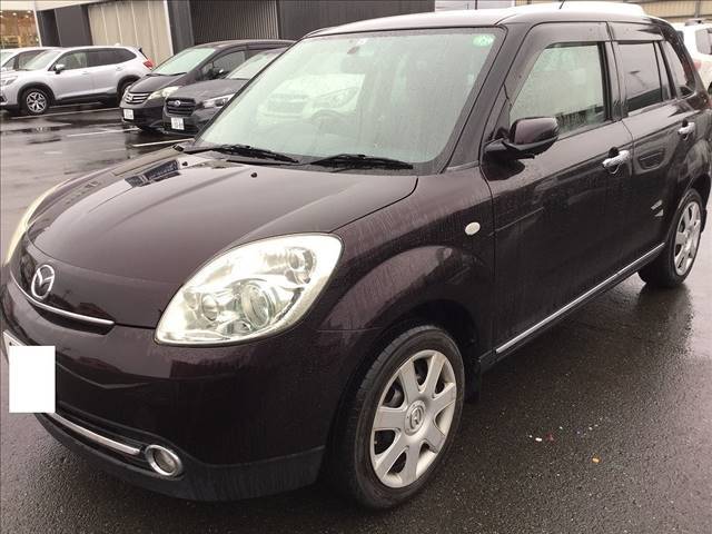 Mazda verisa 2007