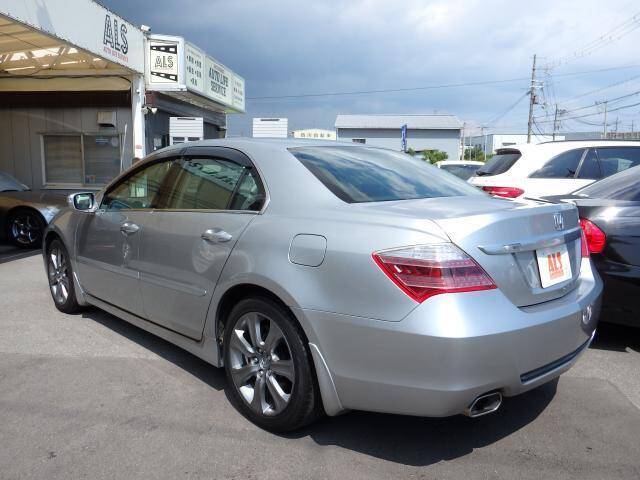 Honda Legend 2010