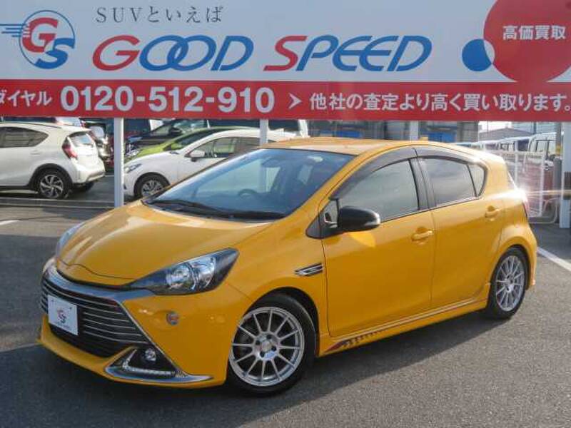 Japanese Toyota Aqua Sedan 17 Ags