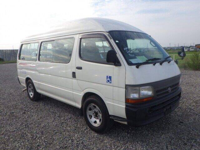 toyota hiace commuter 2004 for sale
