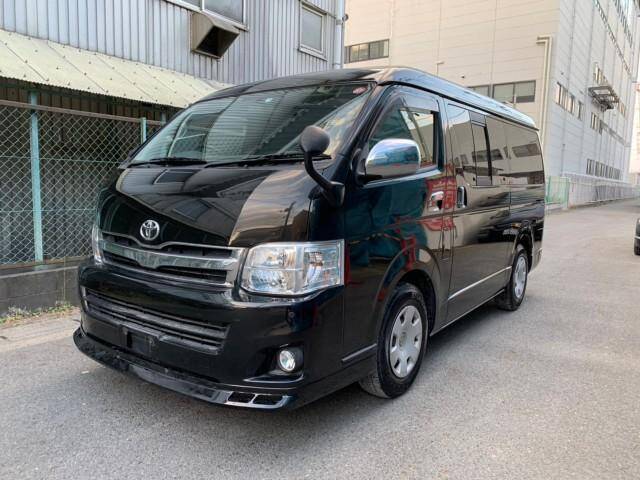 Toyota regius ace van