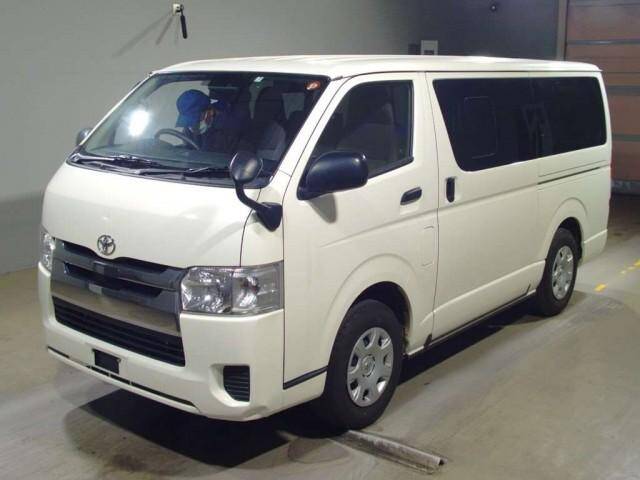 toyota hiace 2018 for sale
