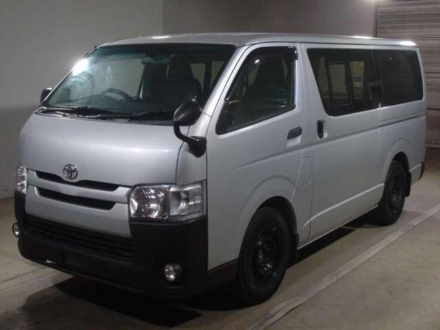 2015 hiace for sale