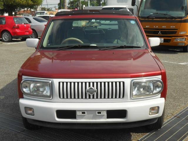 Nissan rasheen 2000