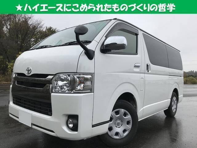 2019 hiace van