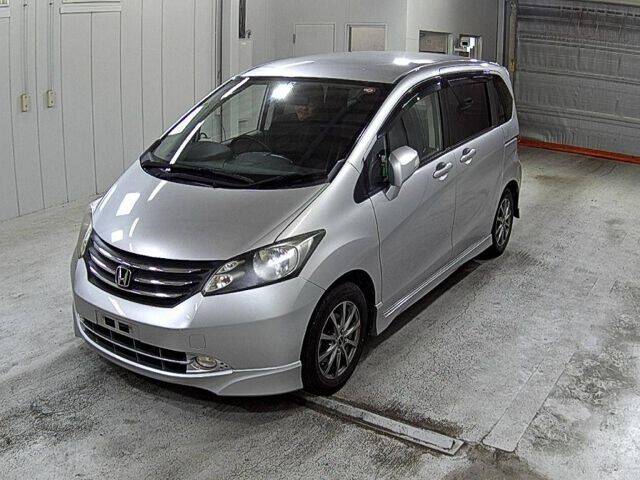 Honda freed 2008
