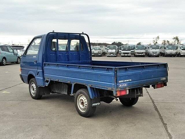 Nissan vanette 1993