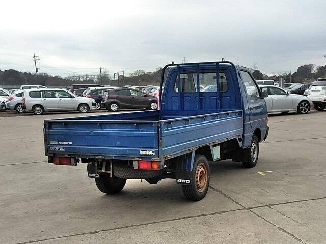 Nissan vanette 1993