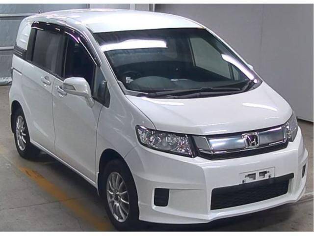 2015 HONDA FREED SPIKE  Ref No.0120484045  Used Cars for Sale 