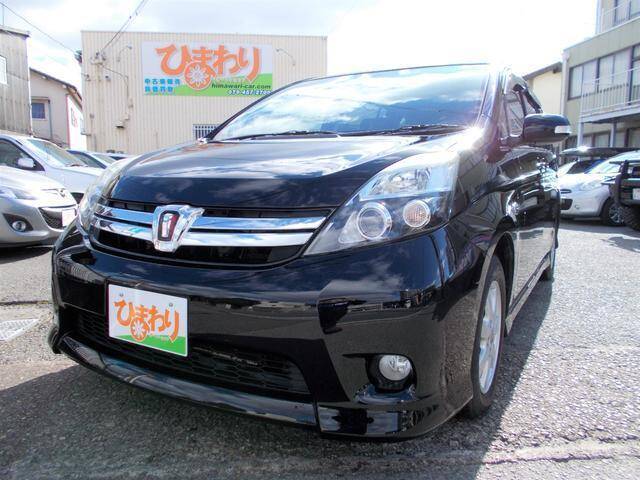 Toyota isis 2011