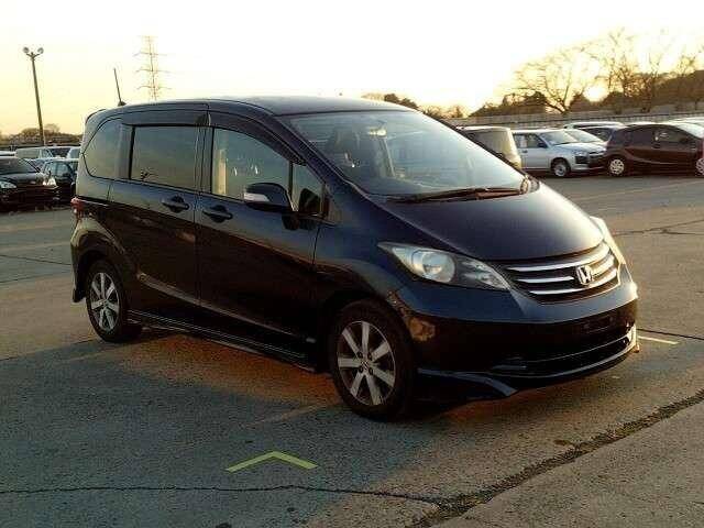 Honda freed 2008