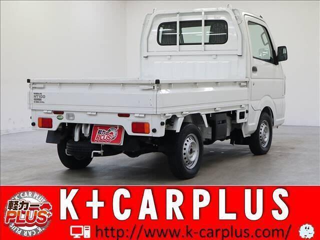 Nissan nt100 clipper