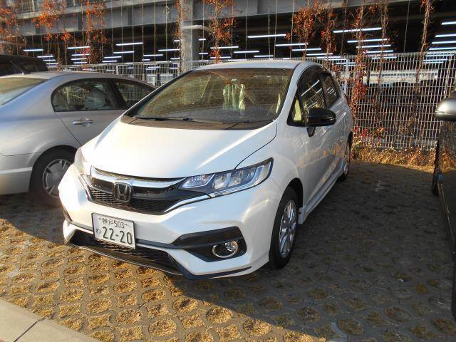 19 Honda Fit Jazz Ref No Used Cars For Sale Picknbuy24 Com