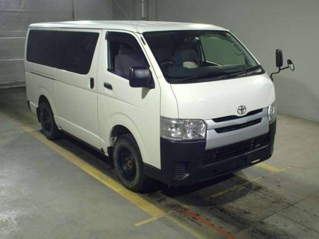 2015 hiace for sale