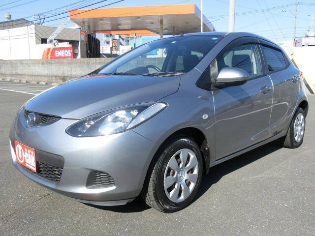 Mazda demio 2009