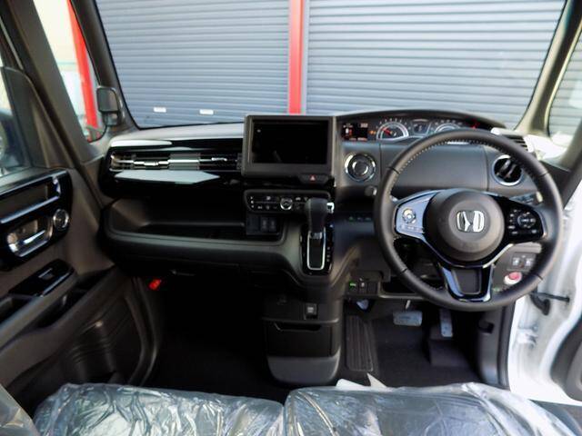 21 Honda N Box Custom Ref No Used Cars For Sale Picknbuy24 Com