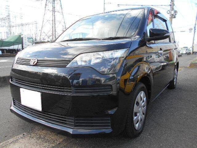 Toyota spade 2013