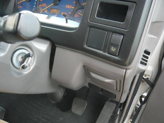 Mazda titan dash