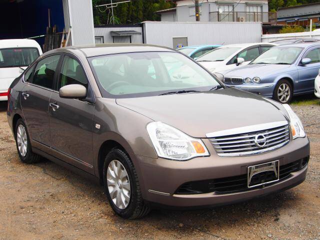 Nissan bluebird sylphy 2010