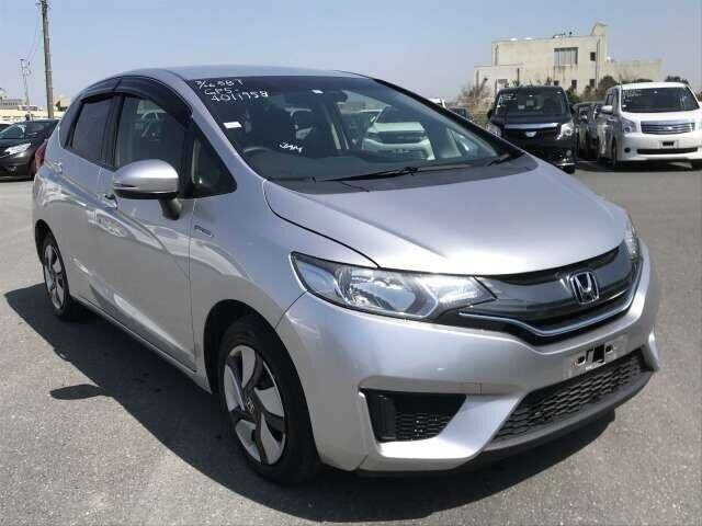 15 Honda Fit Hybrid Ref No Used Cars For Sale Picknbuy24 Com