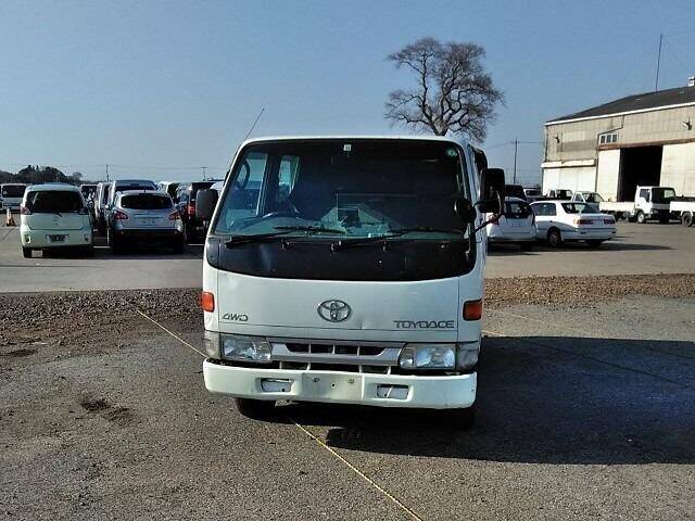 Toyota toyoace 1998