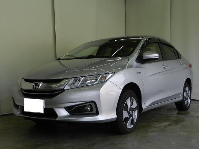 Honda grace 2015