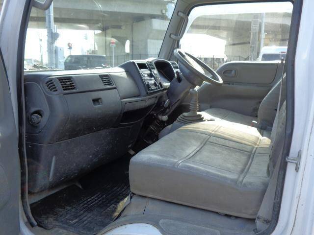 Mazda titan dash