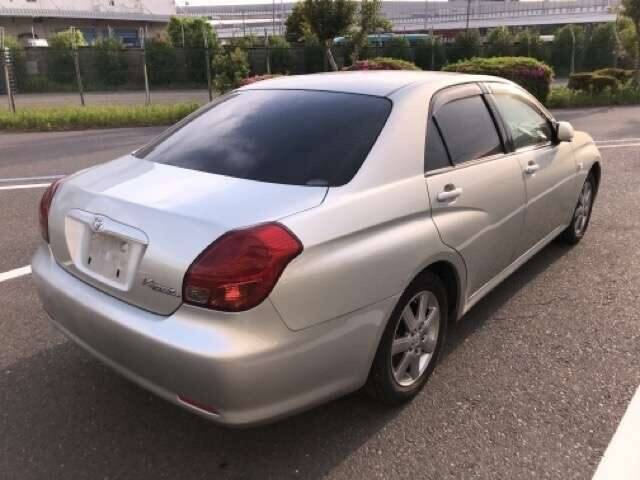 Toyota verossa 2002