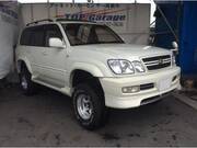 2001 TOYOTA LAND CRUISER CYGNUS