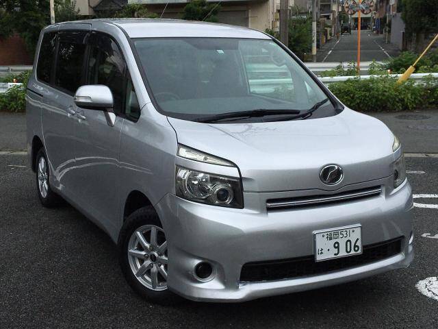 Toyota voxy 2009
