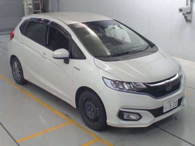 18 Honda Fit Hybrid Ref No Used Cars For Sale Picknbuy24 Com