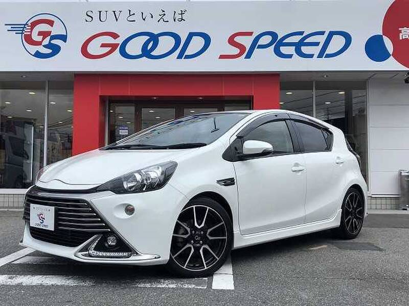 Japanese Toyota Aqua Sedan 17 Ags